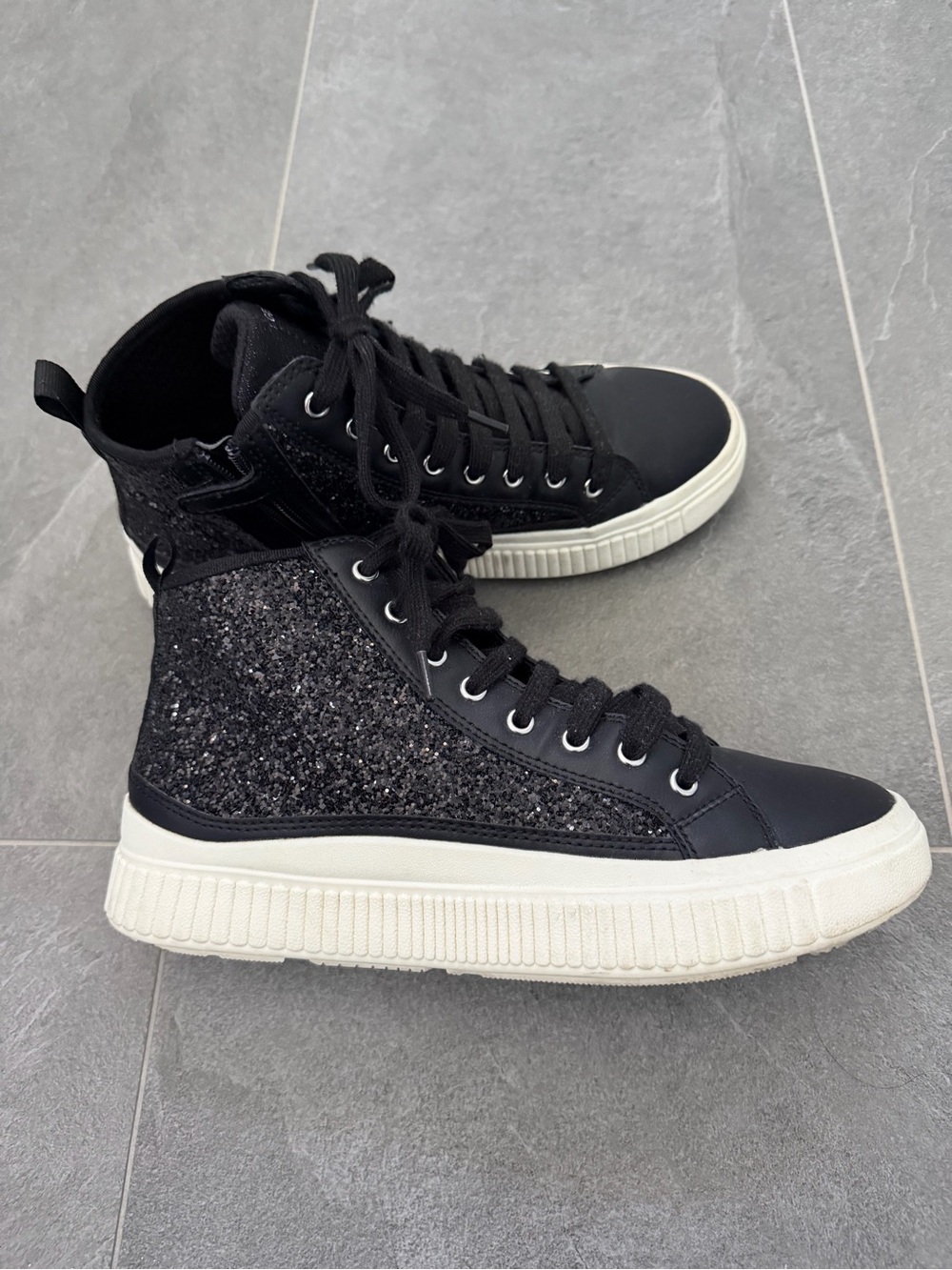 Geox Black Laquinny Glitter High-Top Lace-Up side zip Sneakers euro 38 us 5.5